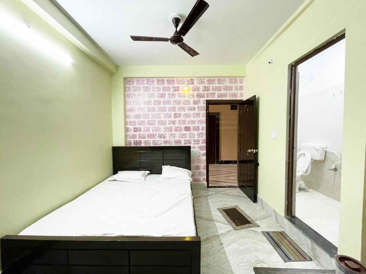 Dubby Indian Hotel Inn ! 普里 外观 照片