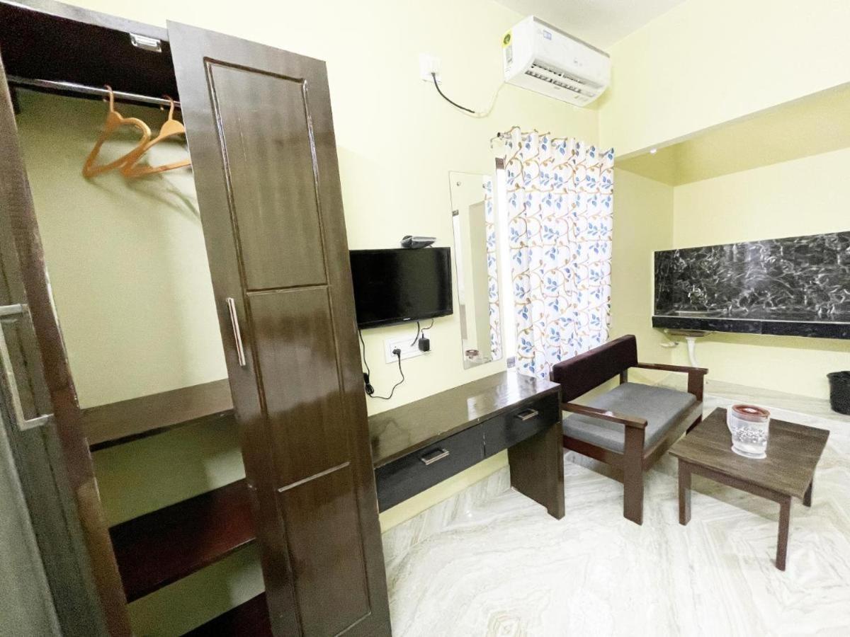 Dubby Indian Hotel Inn ! 普里 外观 照片